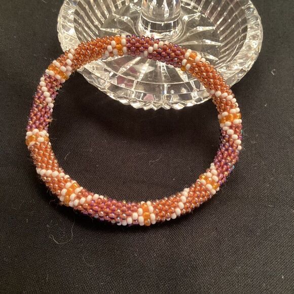 Beaded Bangle Bracelet in Corals and White - Picture 3 of 5